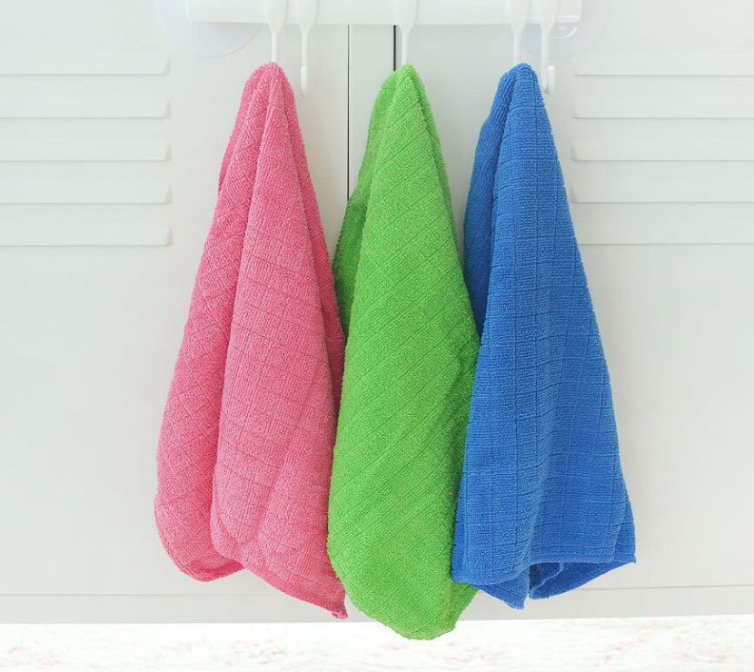 Washable/Reusable All Purpose Small Microfiber Cleaning Towels (Pack of 4 pcs)