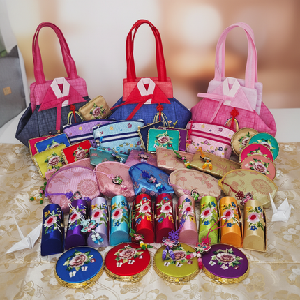 Traditional Korean Embroidered Hanbok Bag & Accessories – 6-Piece Gift Set (Made in Korea)