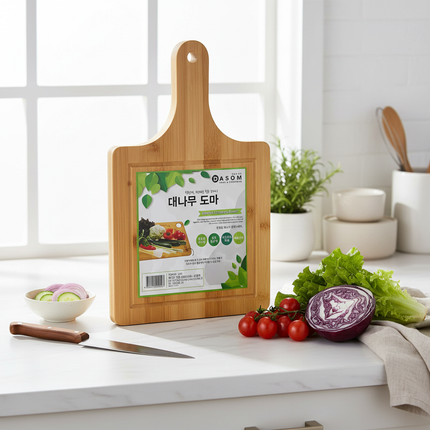 "Dasom" Natural Bamboo Wooden Cutting/Chopping Board W/ Handle & Built-in Drip Channel (12.6" x 7.9")