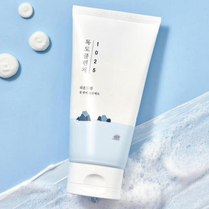 ROUND LAB 1025 Dokdo Cleanser – Gentle Low-pH Foaming Face Wash with Deep Sea Water & Hyaluronic Acid (150ml / 5.07 fl oz) - Made in Korea