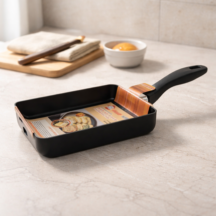 Kaizen Nonstick Korean Egg Pan (5 x 7 in.) - Rectangular Tamagoyaki Omelet Pan