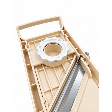 Benriner “Super Benriner Standard” Japanese Mandoline Slicer with Adjustable Thickness, 3 Julienne Blades & Finger Guard – Made in Japan