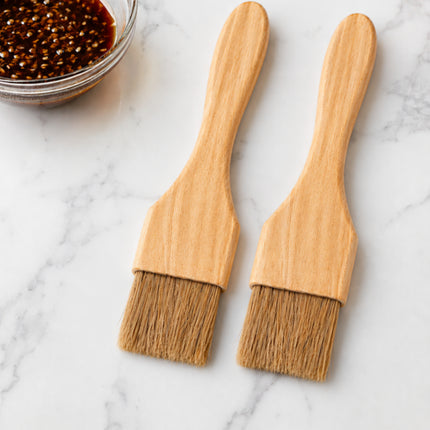 Meitong Wooden Basting & Pastry Brushes - 2 Pack (7.25" Long)