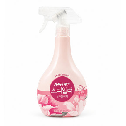 LG Safron Care Fabric Refresher Spray, 16.9 fl oz (500 mL) - Odor, Wrinkle & Static Control, Sweet Breeze or Soft Floral - Made in Korea